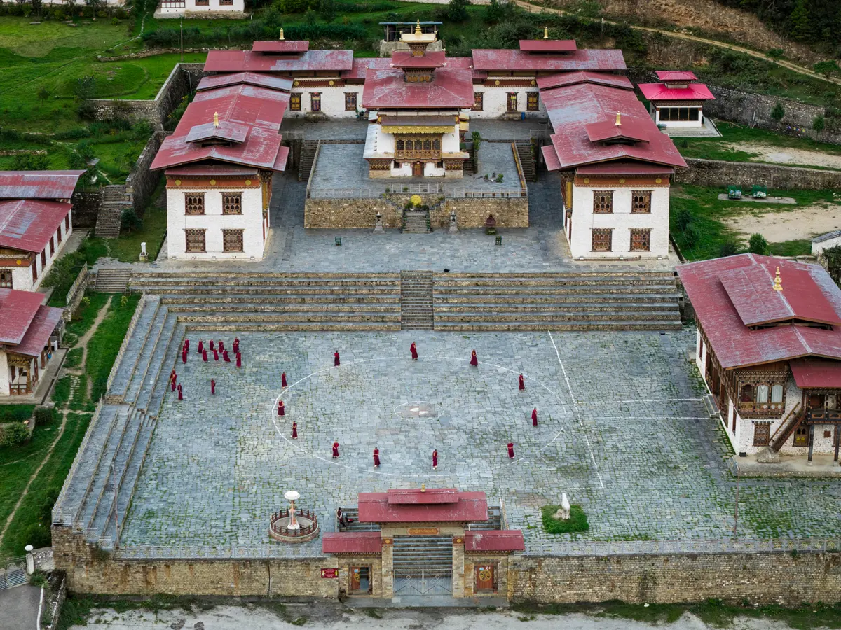 Lhakhang Karpo